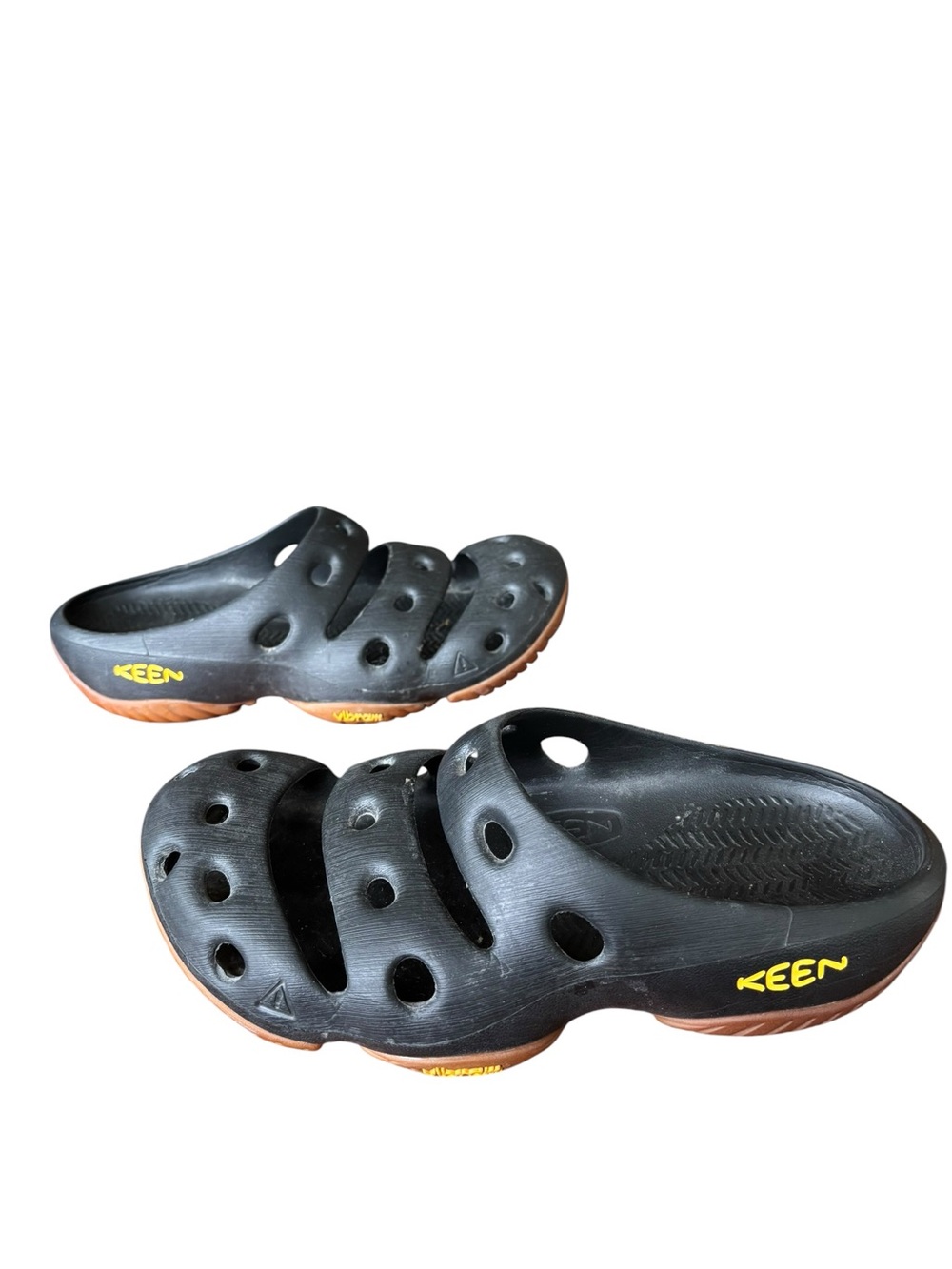 Keen Yogui Arts Mens Size 10 Carbon Fiber Graphite Slip On Clogs Outdoor Slides